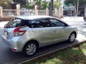 Cần bán Toyota Yaris G năm sản xuất 2015, màu bạc, nhập khẩu nguyên chiếc còn mới