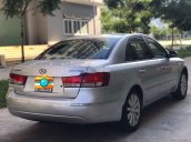 Bán ô tô Hyundai Sonata sản xuất 2009, màu bạc, nhập khẩu chính hãng