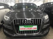 Cần bán xe Audi Q7 năm sản xuất 2015, màu xám chính chủ, xe nguyên bản