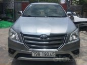 Bán ô tô Toyota Innova đăng ký lần đầu 2015, màu bạc mới 95% giá chỉ 485 triệu đồng