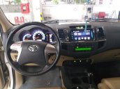 Cần bán gấp Toyota Fortuner V năm 2014, màu trắng