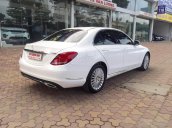 Mercedes-Benz C250 modell 2016 mầu trắng nội thất kem