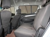 Cần bán xe Chevrolet TrailblazerLT 2.5AT 2018, máy dầu, xe nhập nguyên chiếc Thái Lan, giá thương lượng