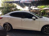 Bán xe Mazda 2 đời 2015, màu trắng, nhập khẩu, chính chủ