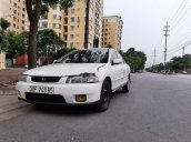 Bán Mazda 323 năm sản xuất 2000, màu trắng, nhập khẩu chính chủ, giá tốt