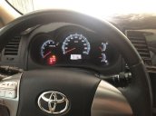 Bán Toyota Fortuner năm 2016, màu bạc xe gia đình