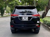 Cần bán xe Toyota Fortuner năm 2019, màu đen, xe nhập chính chủ