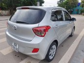 Bán Hyundai Grand i10 2016, màu bạc, nhập khẩu chính chủ giá tốt