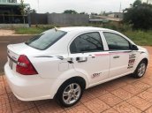 Bán Chevrolet Aveo sản xuất năm 2016, màu trắng, giá chỉ 275 triệu