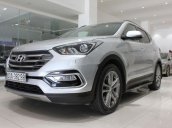 Bán xe Hyundai Santa Fe đời 2017, màu bạc, giá tốt