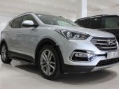 Bán xe Hyundai Santa Fe đời 2017, màu bạc, giá tốt