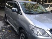 Bán Toyota Innova 2.0E sản xuất 2013, màu bạc, xe gia đình 