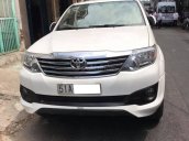 Cần tiền bán xe Fortuner TRD đời 2015, màu trắng