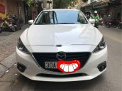 Bán Mazda 3 AT đời 2015, màu trắng chính chủ giá cạnh tranh