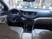 Bán Hyundai Tucson 2.0 2016, màu trắng, nhập khẩu xe gia đình