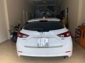 Cần bán lại xe Mazda 3 sản xuất 2017, màu trắng giá tốt