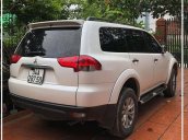 Bán xe Mitsubishi Pajero đời 2014, màu trắng, số sàn