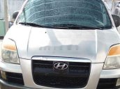 Cần bán lại xe Hyundai Grand Starex đời 2005, màu bạc, nhập khẩu, giá tốt