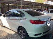 Bán Honda City sản xuất năm 2017, màu trắng, xe gia đình