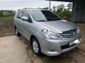 Bán Toyota Innova năm 2011, màu bạc số sàn, 435tr, xe nguyên bản