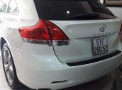 Cần bán lại Toyota Venza sản xuất năm 2009, màu trắng, nhập khẩu