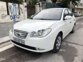 Cần bán xe Hyundai Elantra sản xuất 2012, màu trắng, nhập khẩu chính hãng