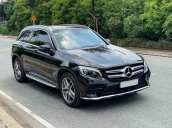 Bán xe Mercedes GLC300 2018 bản mới nhất có Apple Carplay, trả trước 750 triệu nhận xe ngay