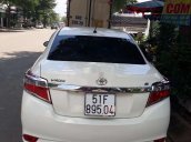 Bán gấp Toyota Vios sản xuất năm 2017, màu trắng số sàn