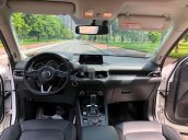 Cần bán xe Mazda CX 5 2.0 đời 2018, màu trắng xe gia đình