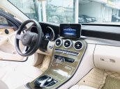 Mercedes Benz Exclusive C250 đời 2016, màu trắng nội thất kem tuyệt đẹp