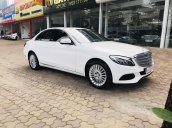 Mercedes Benz Exclusive C250 đời 2016, màu trắng nội thất kem tuyệt đẹp