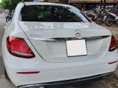 Cần bán Mercedes 250 năm sản xuất 2017, màu trắng, giá tốt