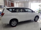 Tháng hỗ trợ 50% thuế trước bạ cho xe Innova