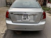 Cần bán lại xe Daewoo Lacetti năm sản xuất 2011, màu bạc