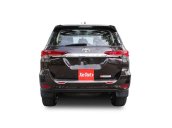 Bán Toyota Fortuner năm sản xuất 2017, màu nâu