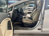 Bán Kia Cerato 1.6MT sản xuất năm 2018, màu bạc, bản đủ