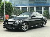 Bán Mercedes C200 sản xuất năm 2015, màu đen như mới