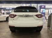 Hotline Maserati 0932222253 - giá xe Showroom Maserati Levante chính hãng phân phối mới 100%, trắng-đỏ