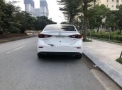 Cần bán Mazda 3 đời 2018, màu trắng chính chủ xe nguyên bản