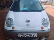 Bán Daewoo Matiz năm sản xuất 2008, màu trắng xe gia đình, giá 95tr xe còn nguyên bản