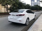 Cần bán Mazda 3 đời 2018, màu trắng chính chủ xe nguyên bản