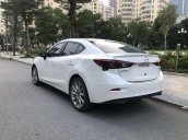 Cần bán Mazda 3 đời 2018, màu trắng chính chủ xe nguyên bản