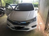 Bán xe Honda City đời 2018, màu trắng như mới