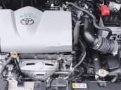 Bán Toyota Vios sản xuất năm 2017, màu trắng xe gia đình xe nguyên bản