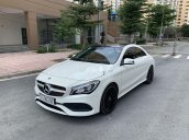 Cần bán xe Mercedes năm sản xuất 2017, màu trắng, xe nhập chính hãng