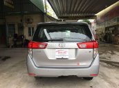 Cần bán xe Toyota Innova năm sản xuất 2017, màu bạc xe còn nguyên bản