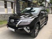 Cần bán Toyota Fortuner 2018 số tự động màu nâu cực đẹp