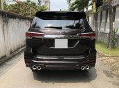 Cần bán Toyota Fortuner 2018 số tự động màu nâu cực đẹp