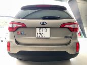 Bán Kia Sorento Gath 2.4AT sx 2017, màu vàng, biển SG, giá 780tr còn TL