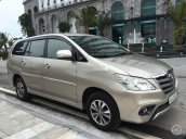 Cần bán lại xe Toyota Innova năm sản xuất 2015 xe gia đình, giá chỉ 500 triệu